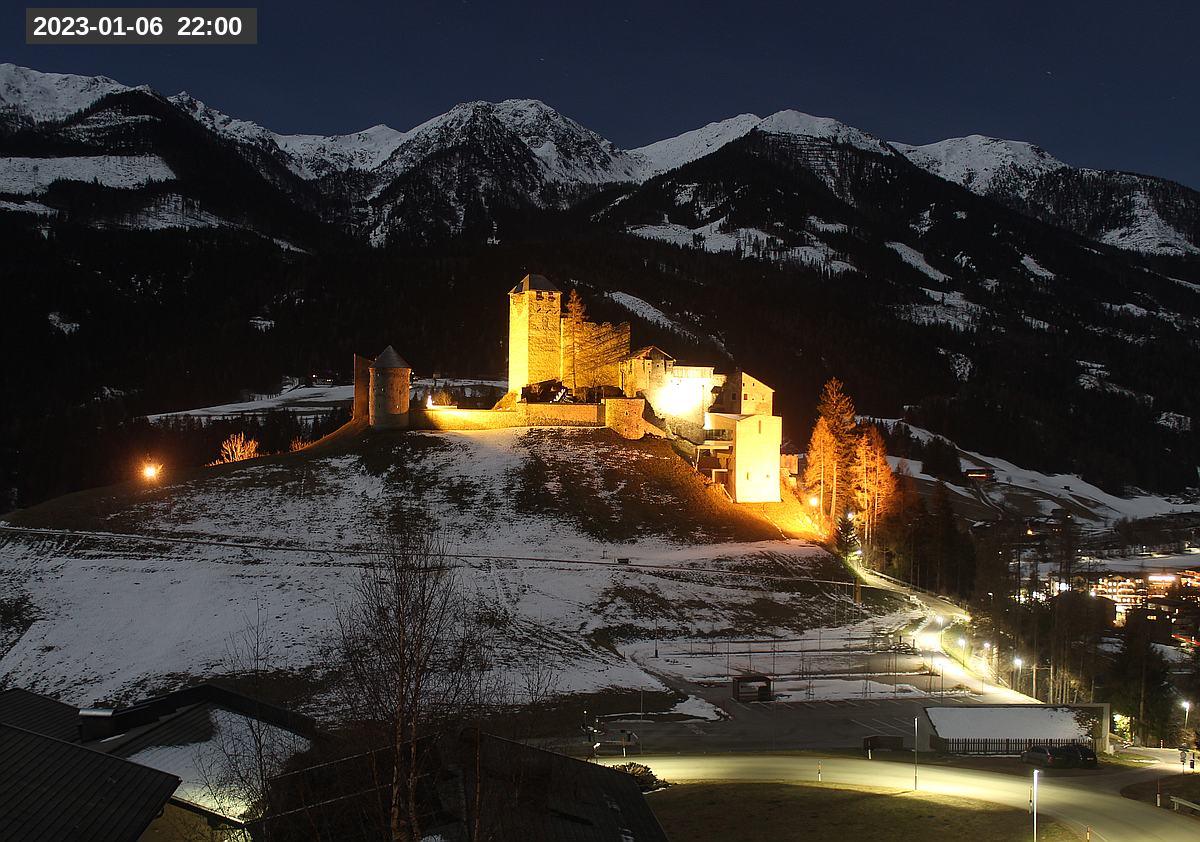 Webcam Burg Heinfels, 2023-01-06 22:00 Uhr