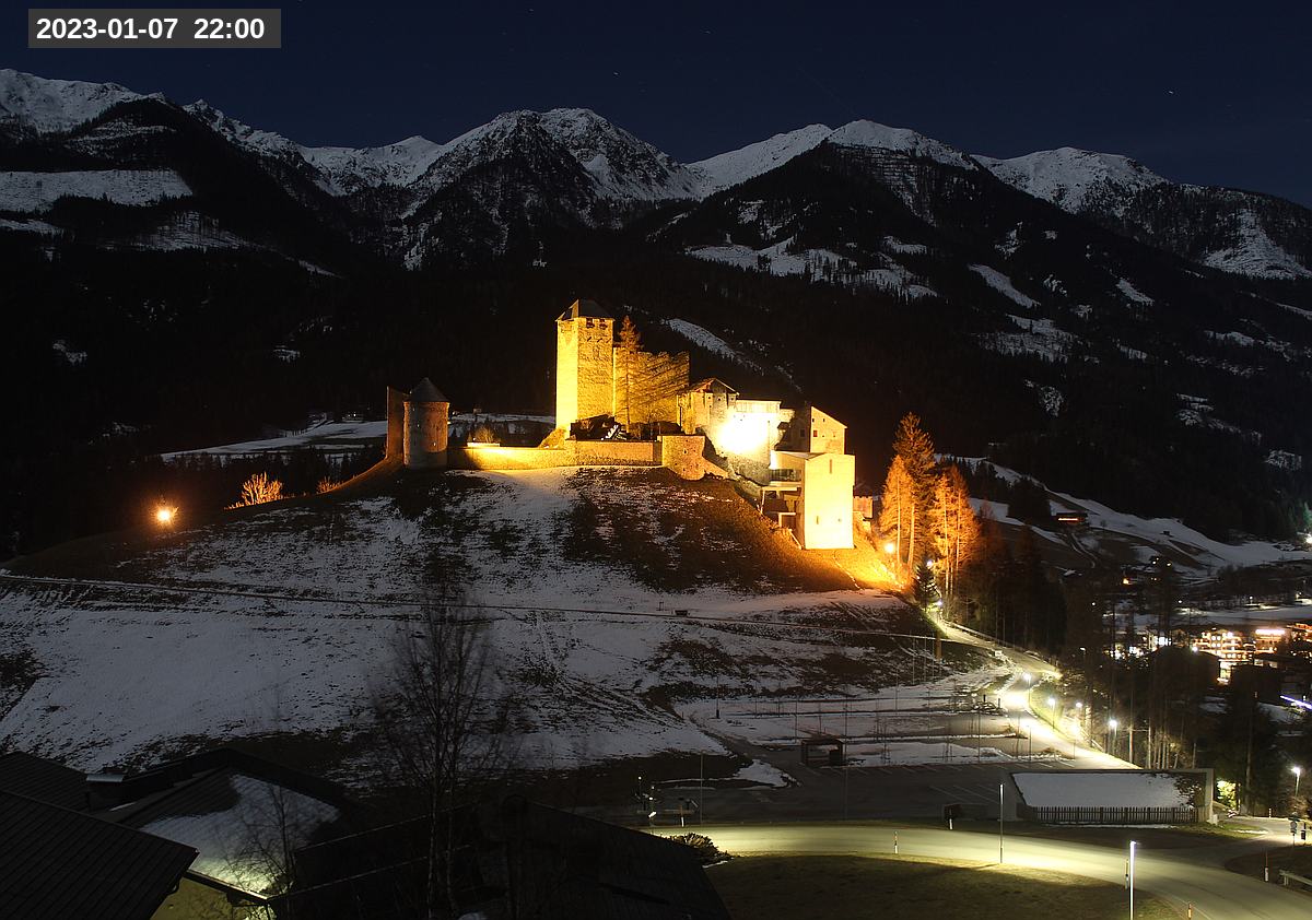 Webcam Burg Heinfels, 2023-01-07 22:00 Uhr