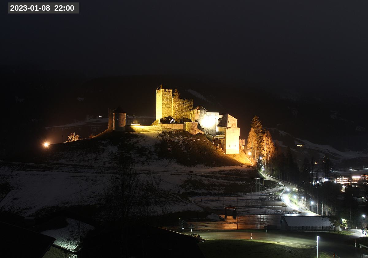Webcam Burg Heinfels, 2023-01-08 22:00 Uhr