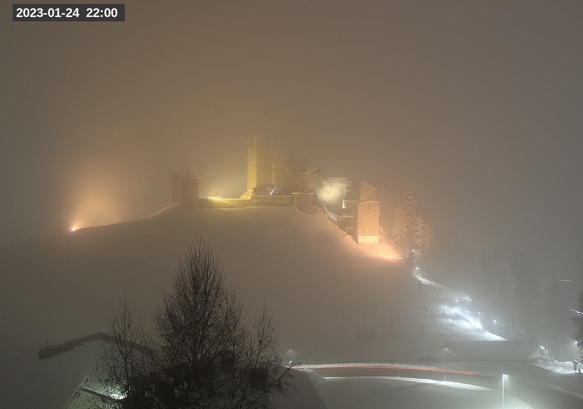 Webcam Burg Heinfels, 2023-01-24 22:00 Uhr