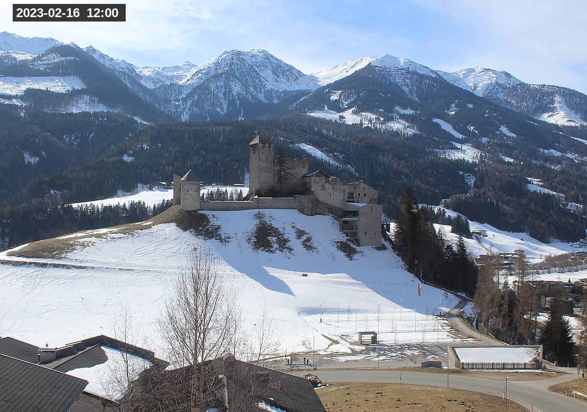 Webcam Burg Heinfels, 2023-02-16 12:00 Uhr