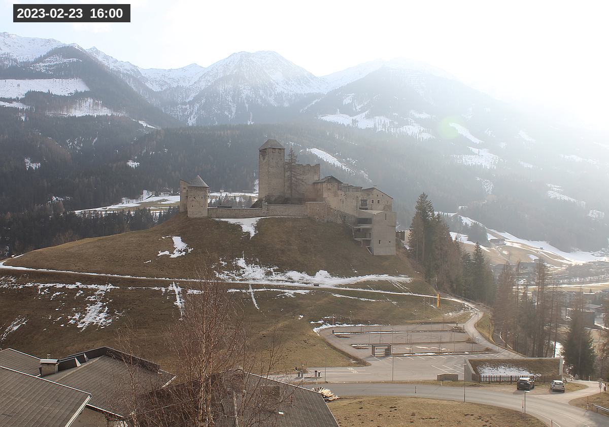 Webcam Burg Heinfels, 2023-02-23 16:00 Uhr