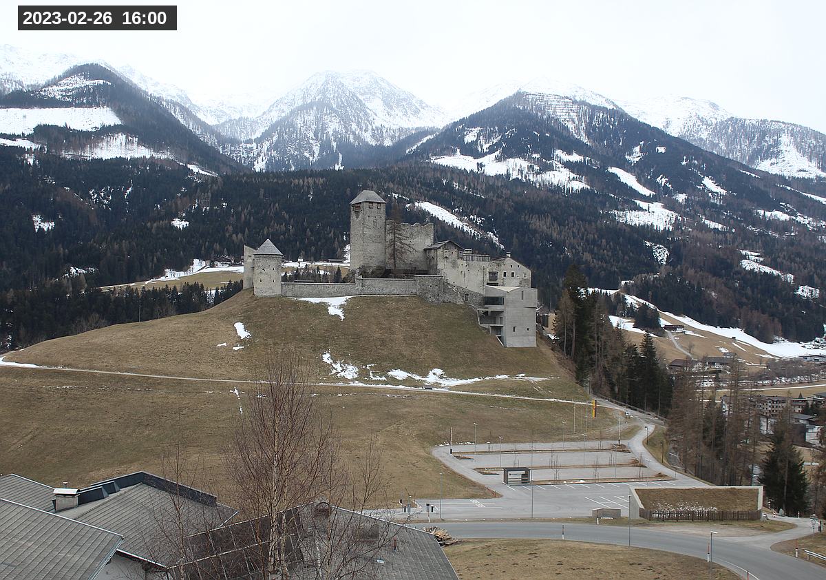 Webcam Burg Heinfels, 2023-02-26 16:00 Uhr