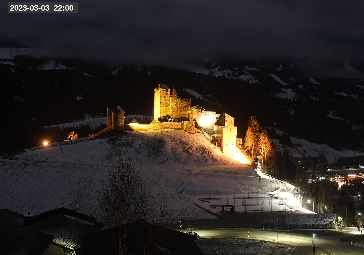 Webcam Burg Heinfels, 2023-03-03 22:00 Uhr