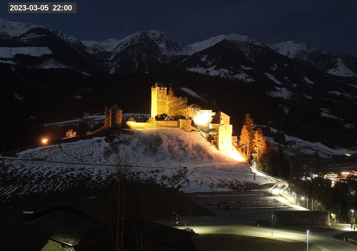 Webcam Burg Heinfels, 2023-03-05 22:00 Uhr
