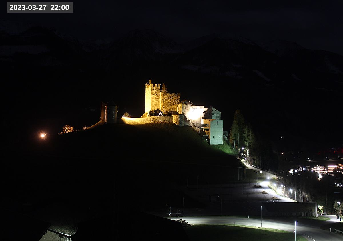 Webcam Burg Heinfels, 2023-03-27 22:00 Uhr