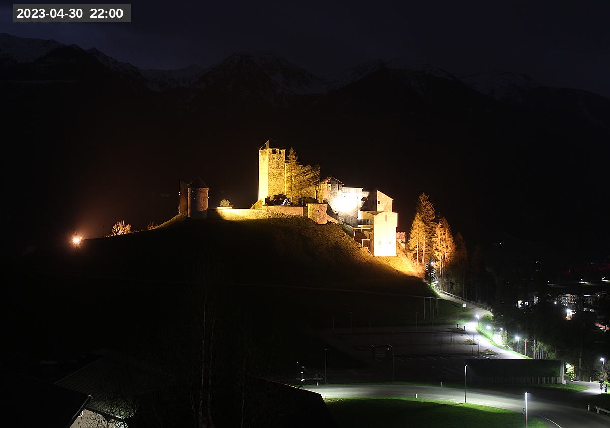 Webcam Burg Heinfels, 2023-04-30 22:00 Uhr