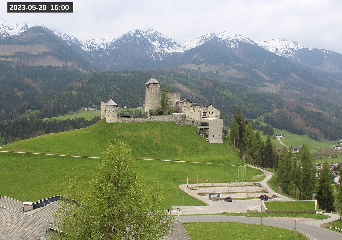Webcam Burg Heinfels, 2023-05-20 16:00 Uhr