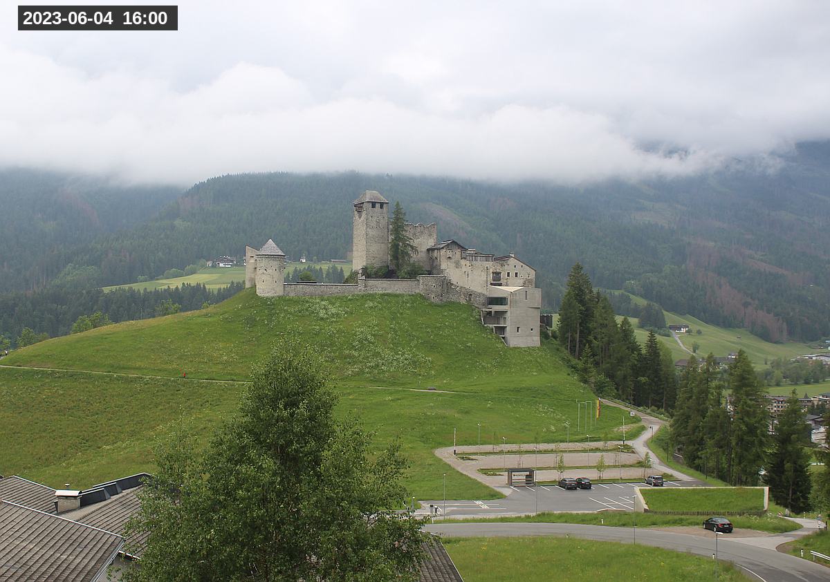 Webcam Burg Heinfels, 2023-06-04 16:00 Uhr