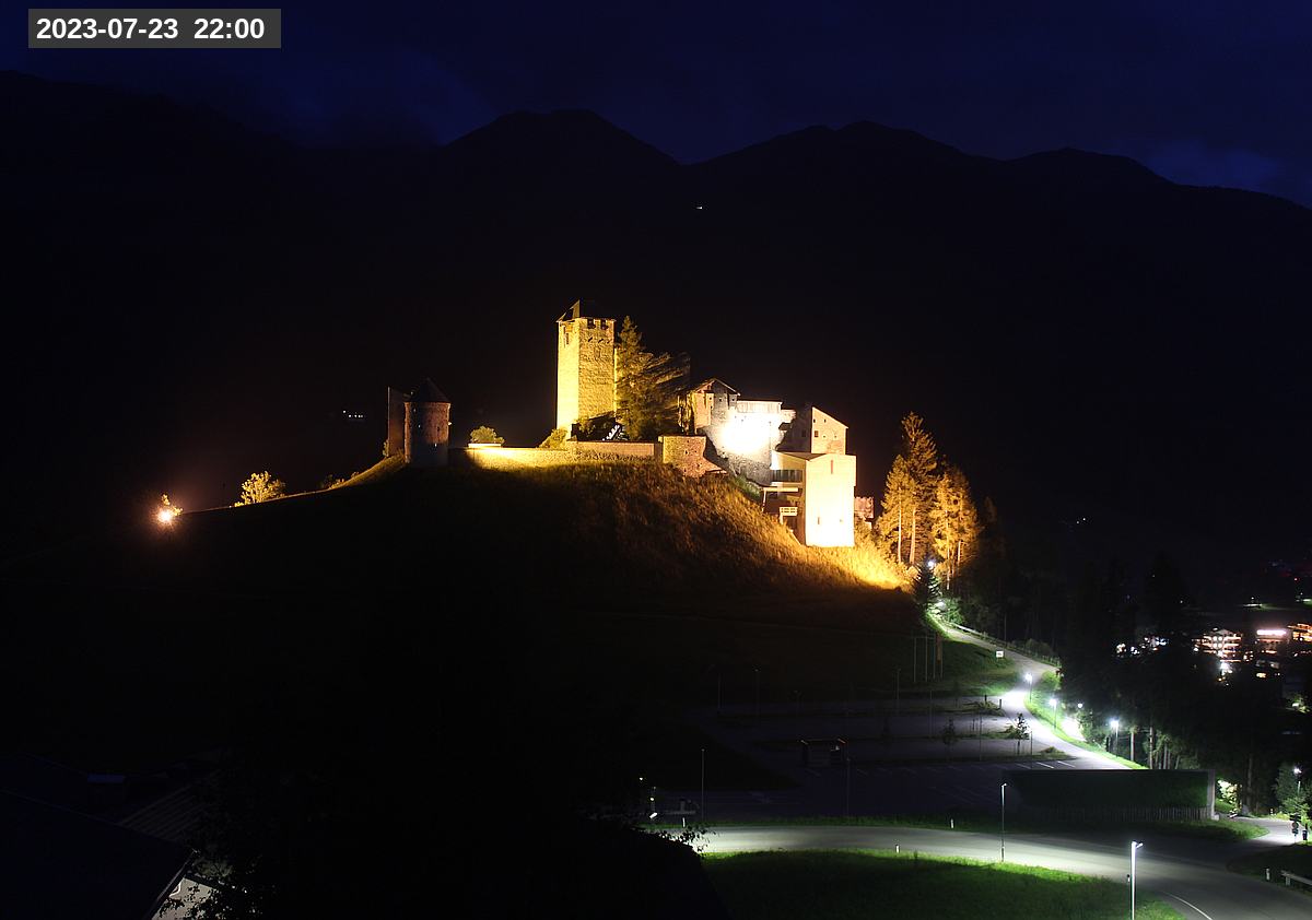Webcam Burg Heinfels, 2023-07-23 22:00 Uhr