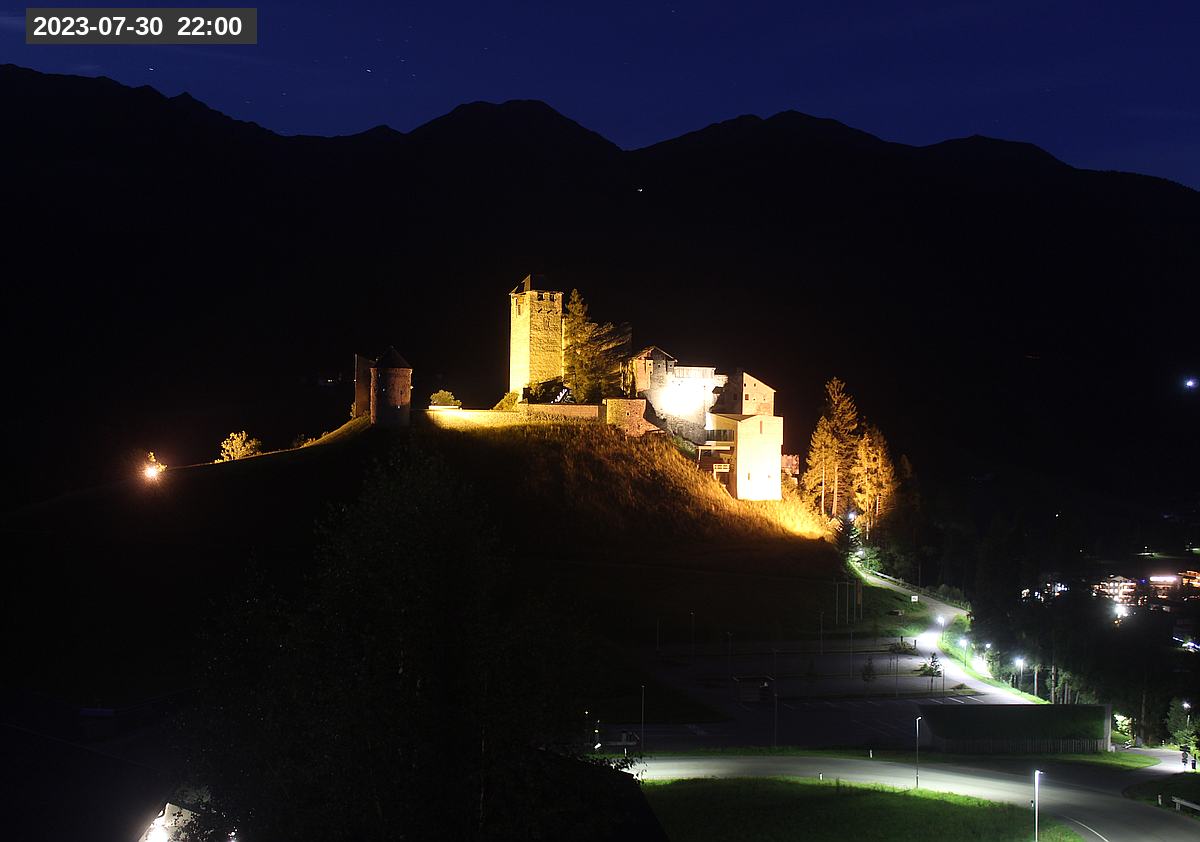 Webcam Burg Heinfels, 2023-07-30 22:00 Uhr