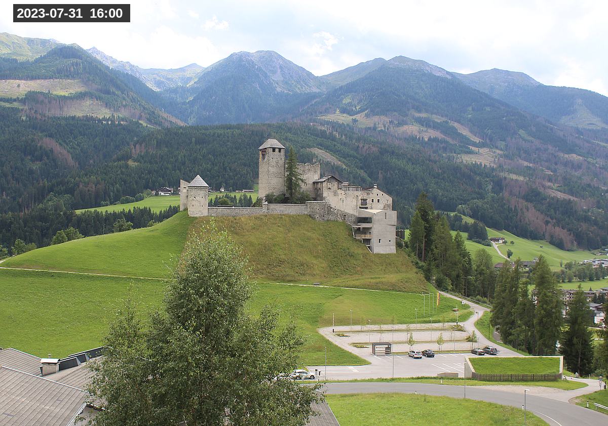 Webcam Burg Heinfels, 2023-07-31 16:00 Uhr