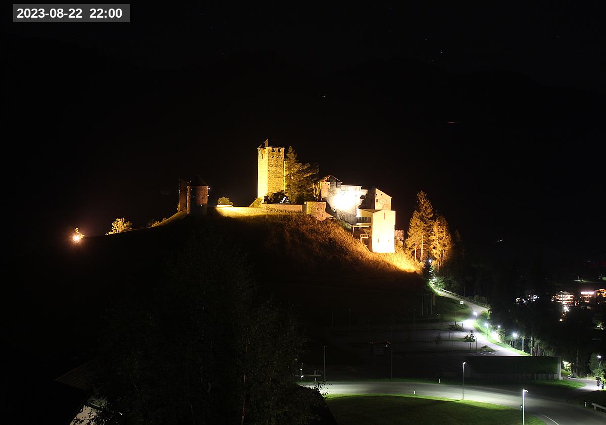 Webcam Burg Heinfels, 2023-08-22 22:00 Uhr