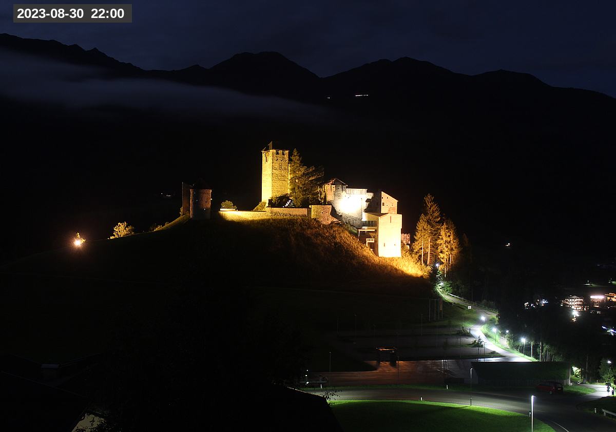 Webcam Burg Heinfels, 2023-08-30 22:00 Uhr