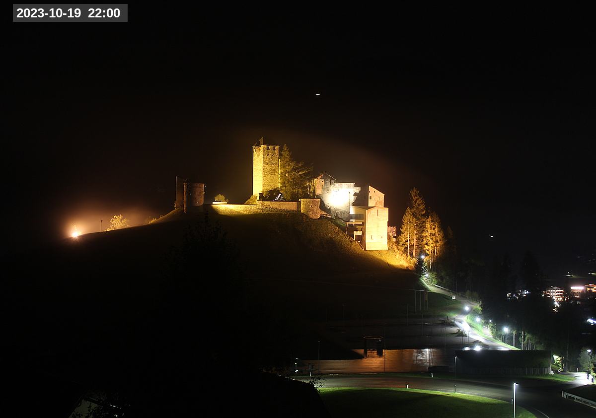 Webcam Burg Heinfels, 2023-10-19 22:00 Uhr