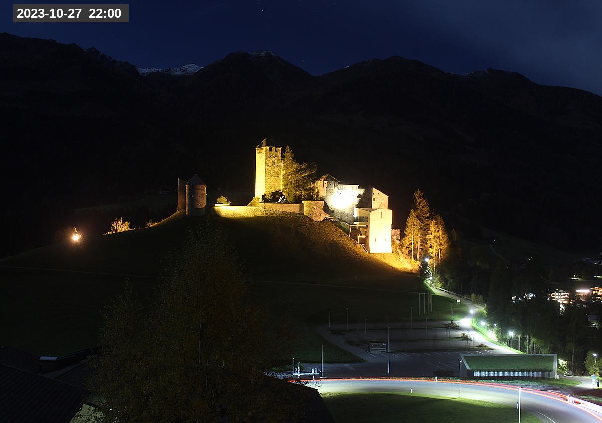 Webcam Burg Heinfels, 2023-10-27 22:00 Uhr