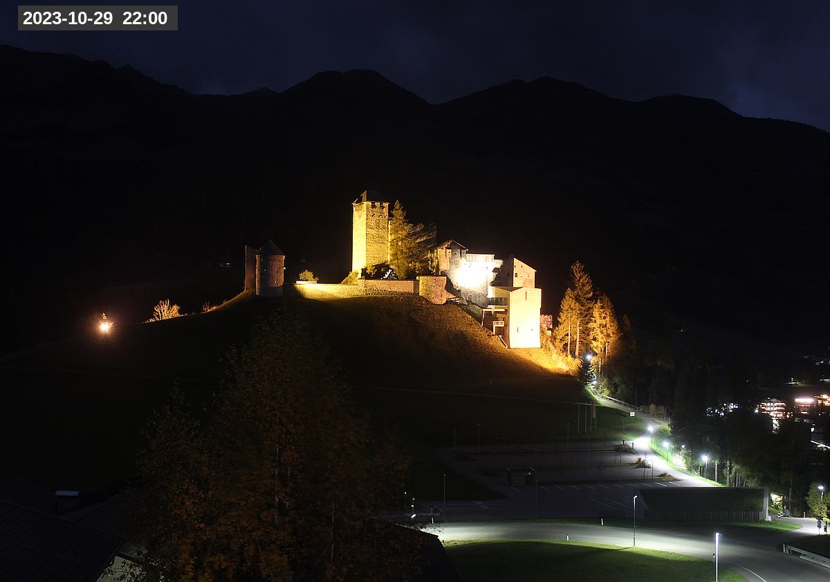 Webcam Burg Heinfels, 2023-10-29 22:00 Uhr
