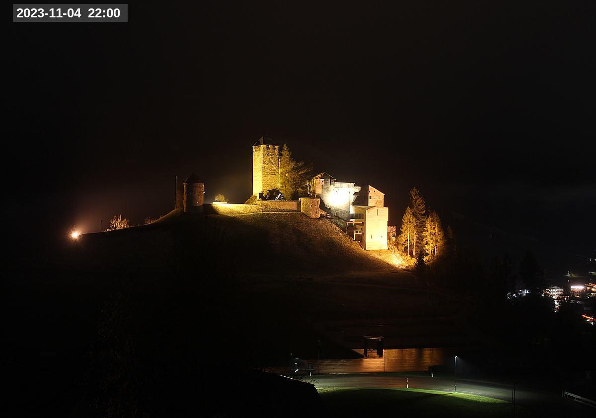 Webcam Burg Heinfels, 2023-11-04 22:00 Uhr