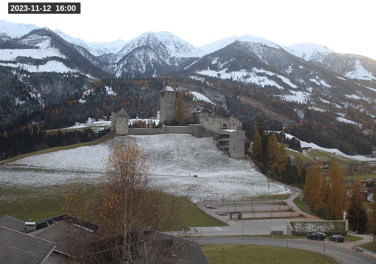 Webcam Burg Heinfels, 2023-11-12 16:00 Uhr