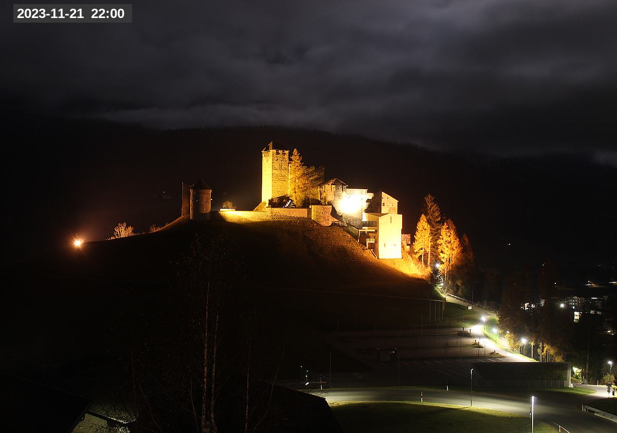 Webcam Burg Heinfels, 2023-11-21 22:00 Uhr