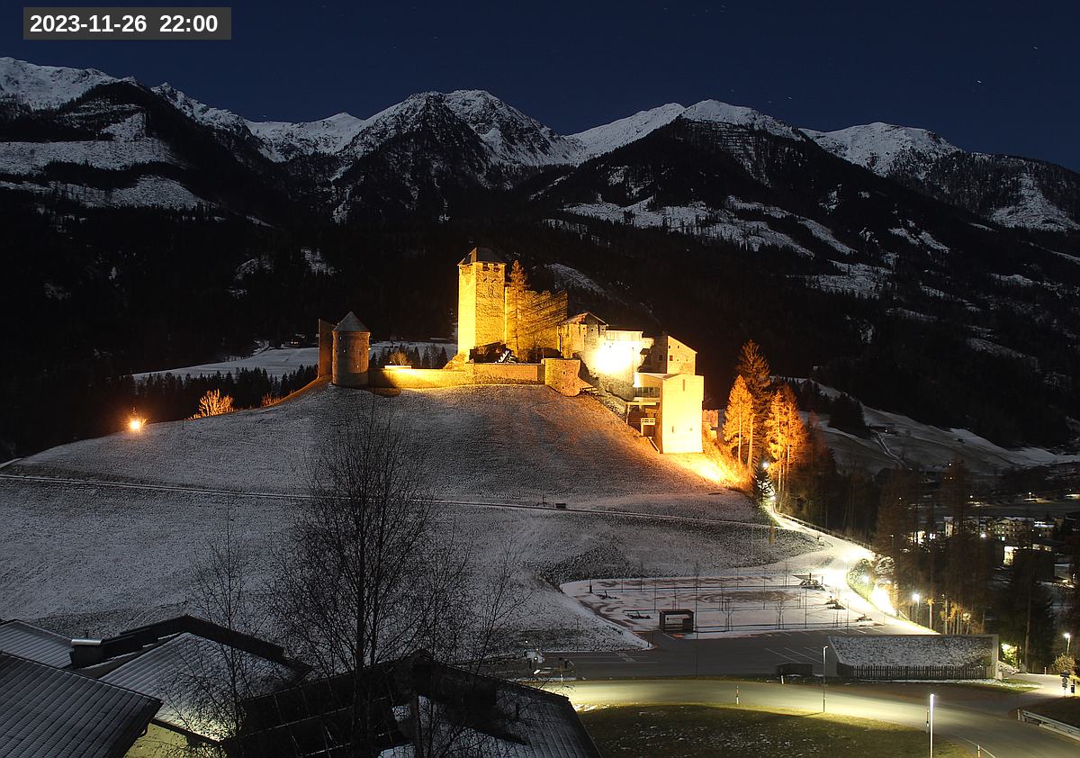 Webcam Burg Heinfels, 2023-11-26 22:00 Uhr
