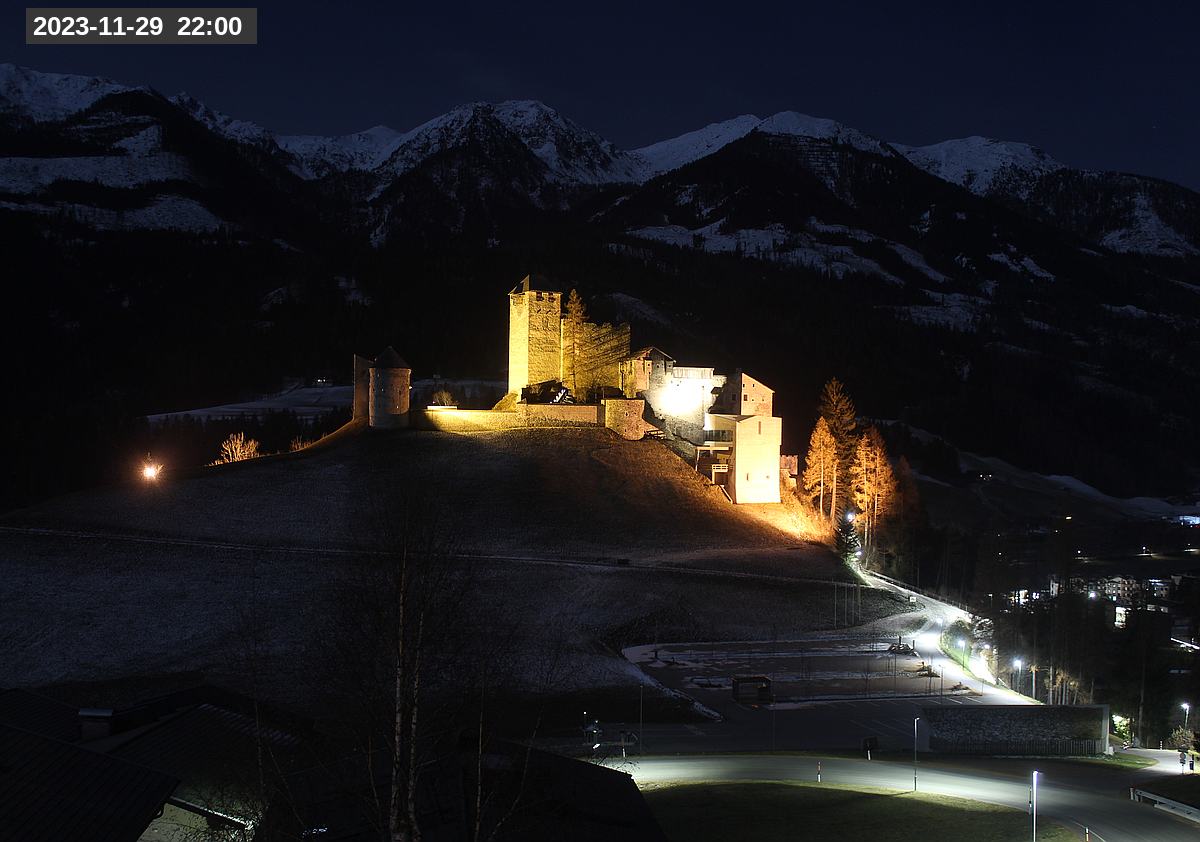 Webcam Burg Heinfels, 2023-11-29 22:00 Uhr
