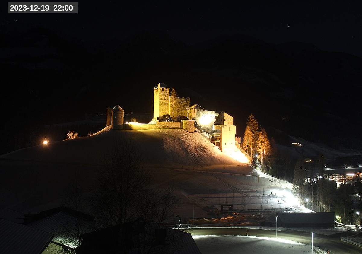 Webcam Burg Heinfels, 2023-12-19 22:00 Uhr