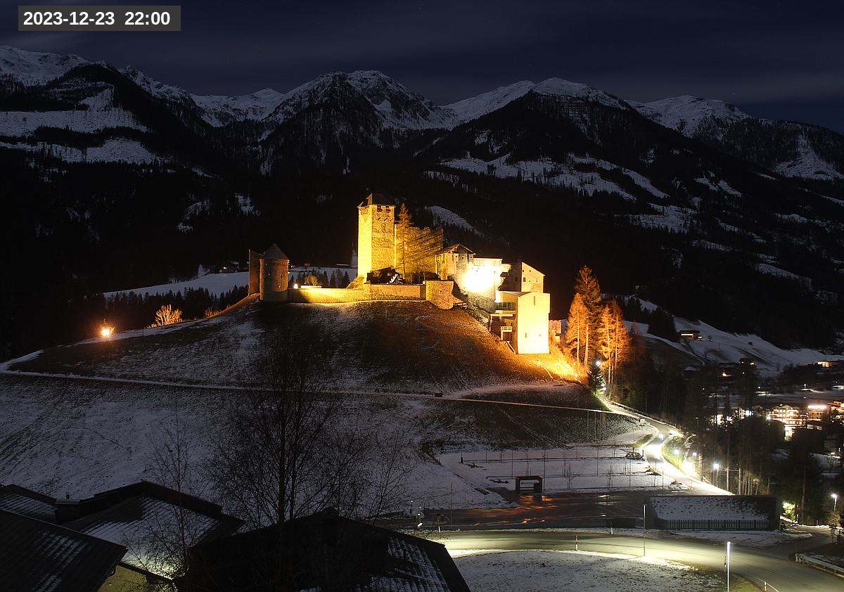 Webcam Burg Heinfels, 2023-12-23 22:00 Uhr