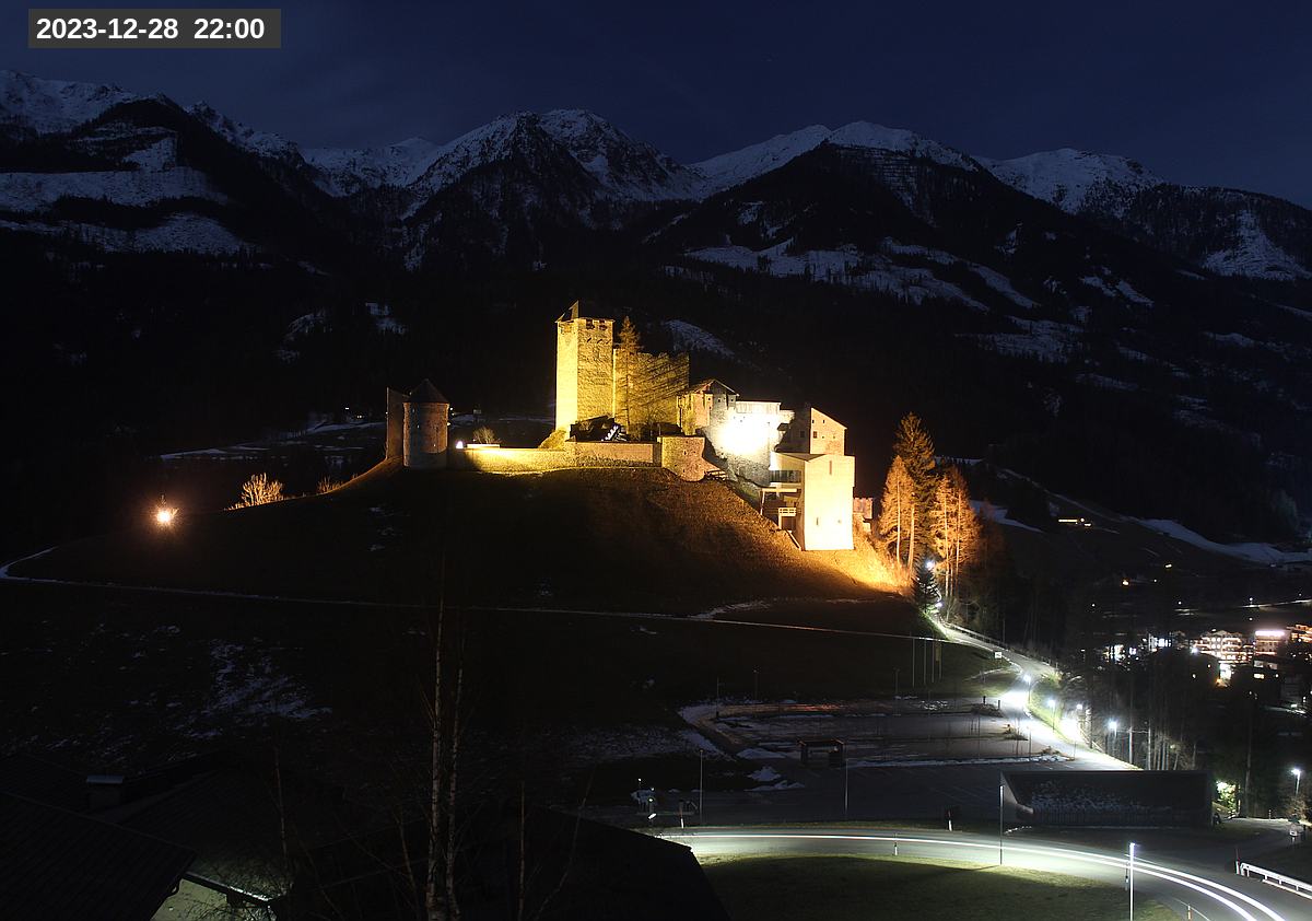 Webcam Burg Heinfels, 2023-12-28 22:00 Uhr