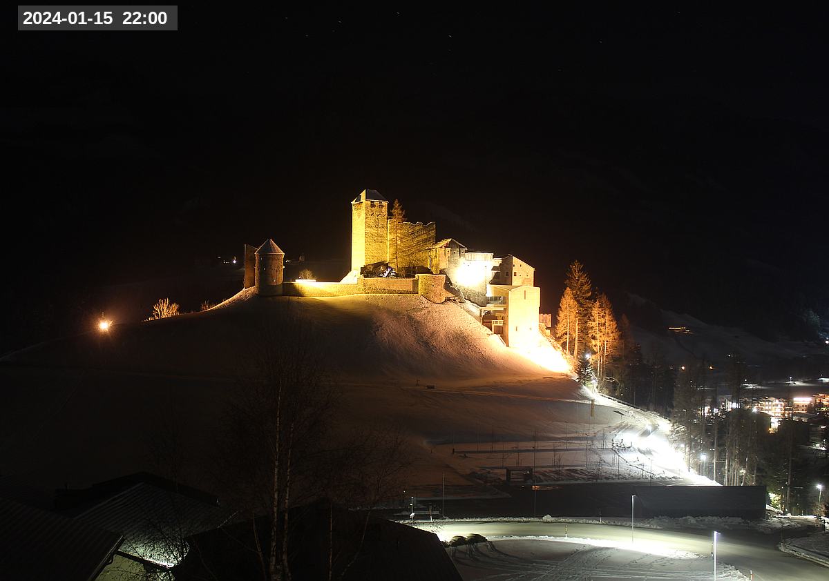 Webcam Burg Heinfels, 2024-01-15 22:00 Uhr