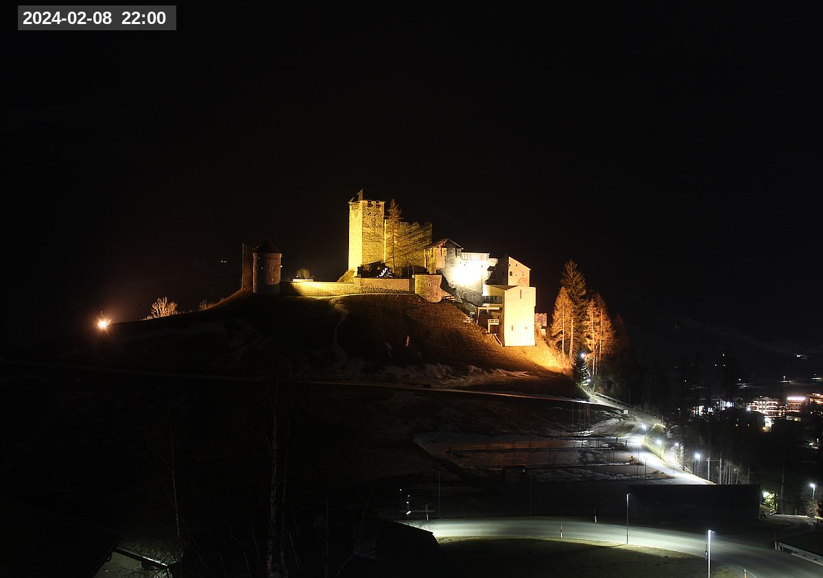Webcam Burg Heinfels, 2024-02-08 22:00 Uhr
