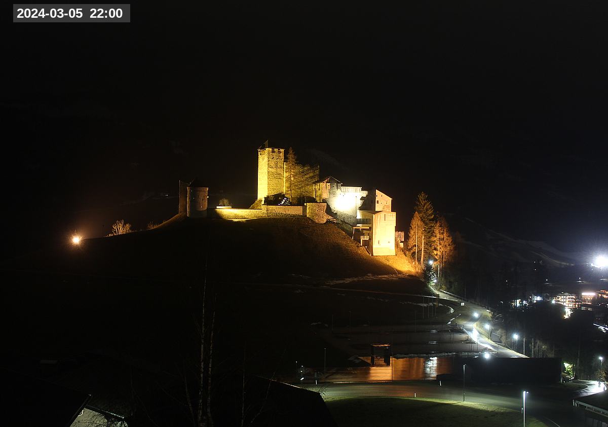 Webcam Burg Heinfels, 2024-03-05 22:00 Uhr