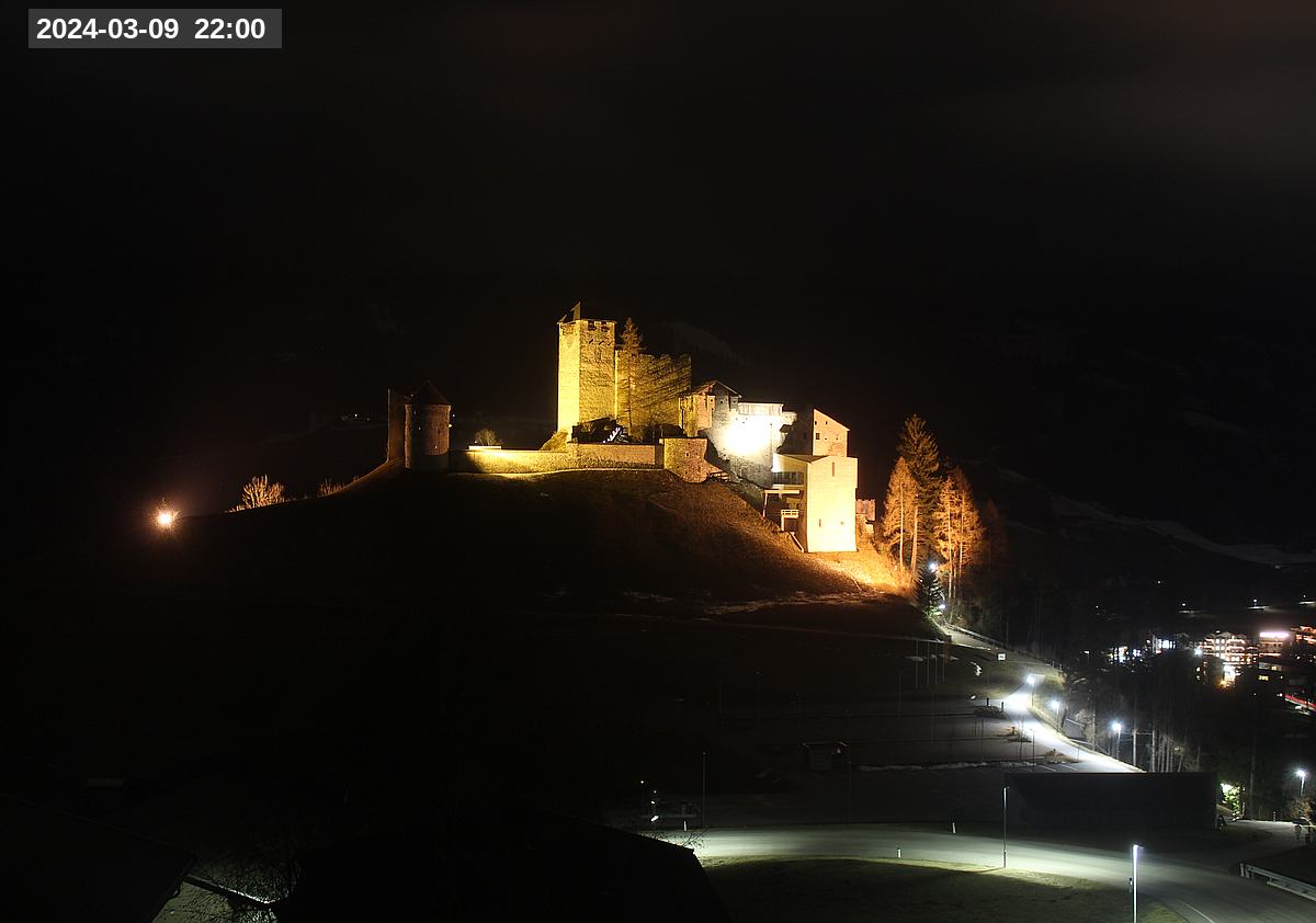 Webcam Burg Heinfels, 2024-03-09 22:00 Uhr