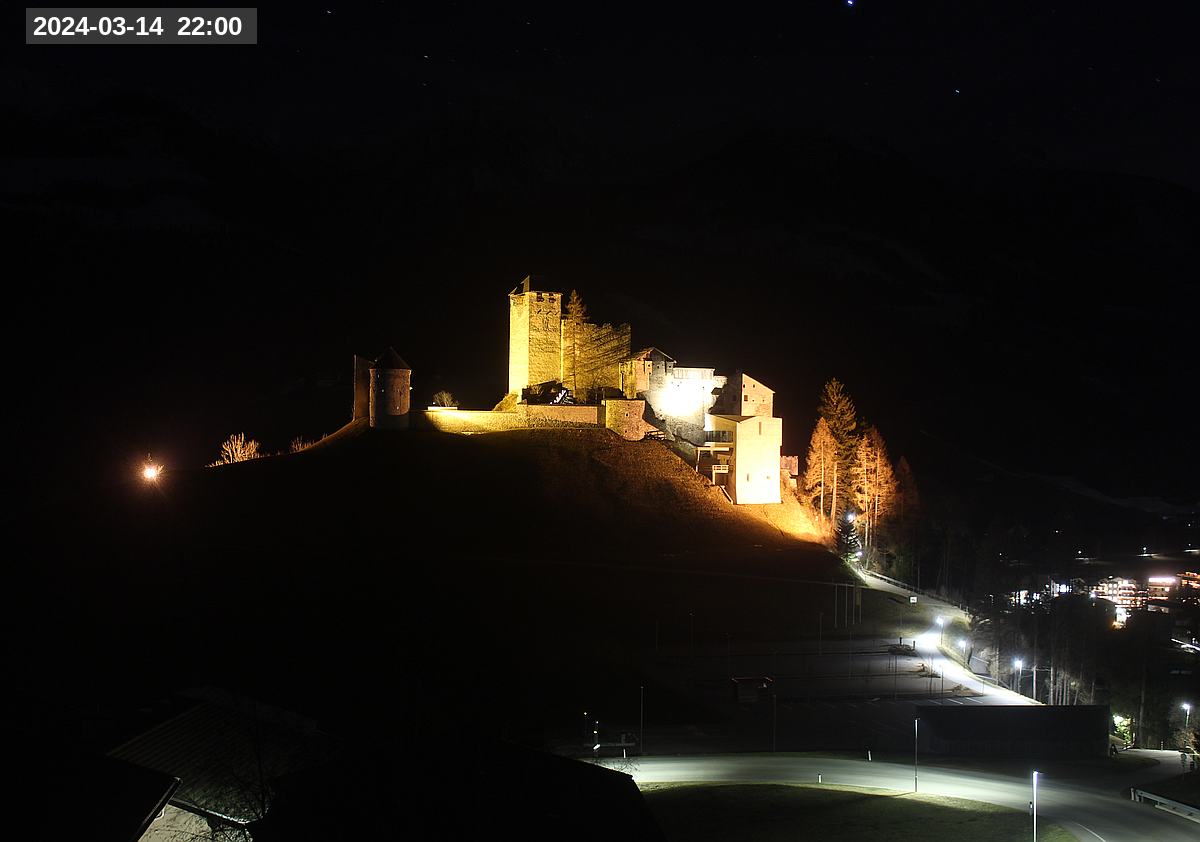 Webcam Burg Heinfels, 2024-03-14 22:00 Uhr