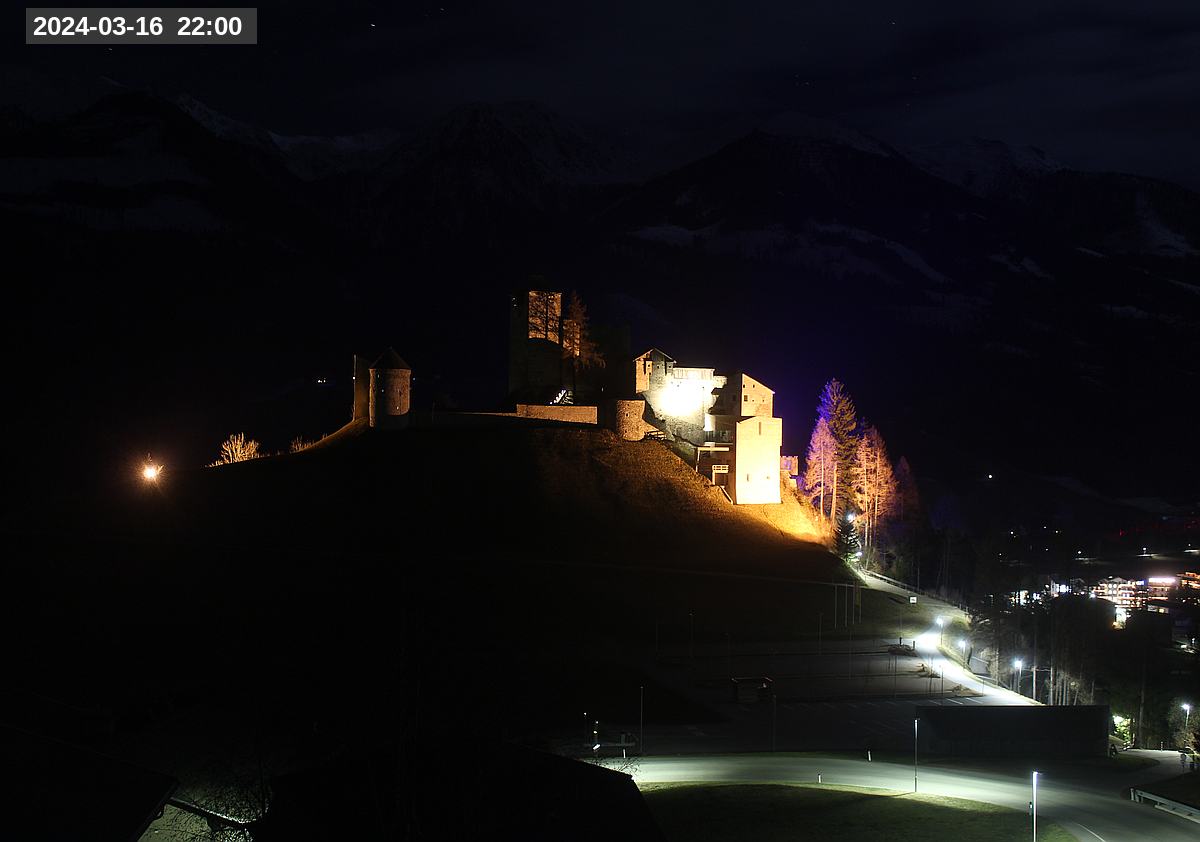 Webcam Burg Heinfels, 2024-03-16 22:00 Uhr