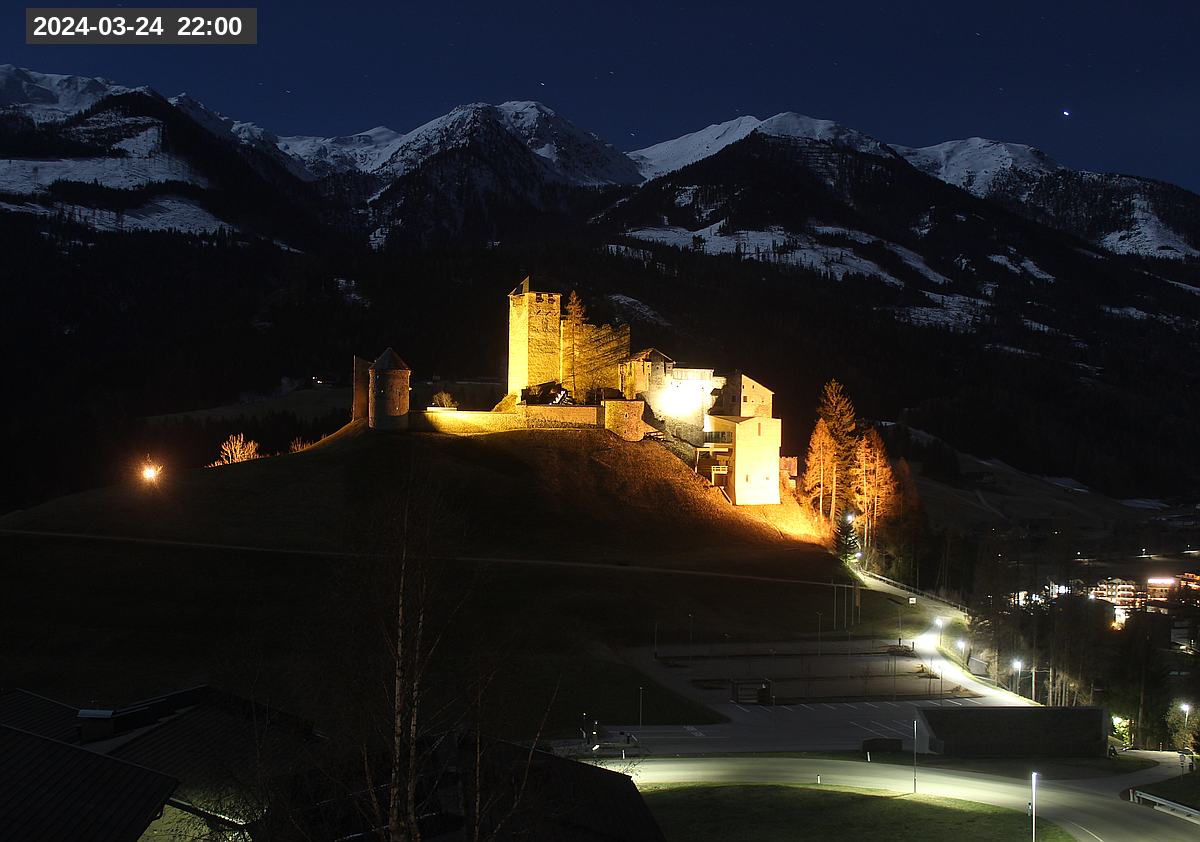 Webcam Burg Heinfels, 2024-03-24 22:00 Uhr