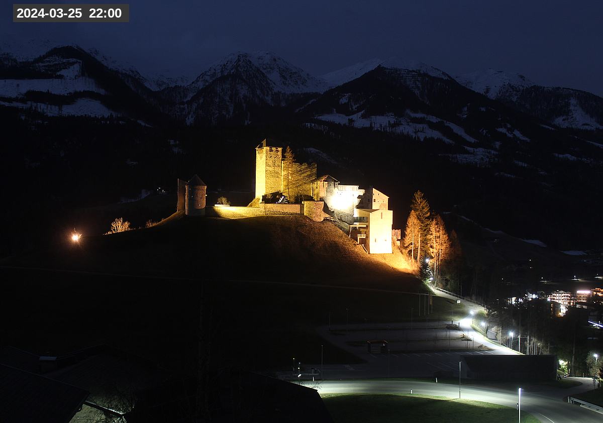 Webcam Burg Heinfels, 2024-03-25 22:00 Uhr