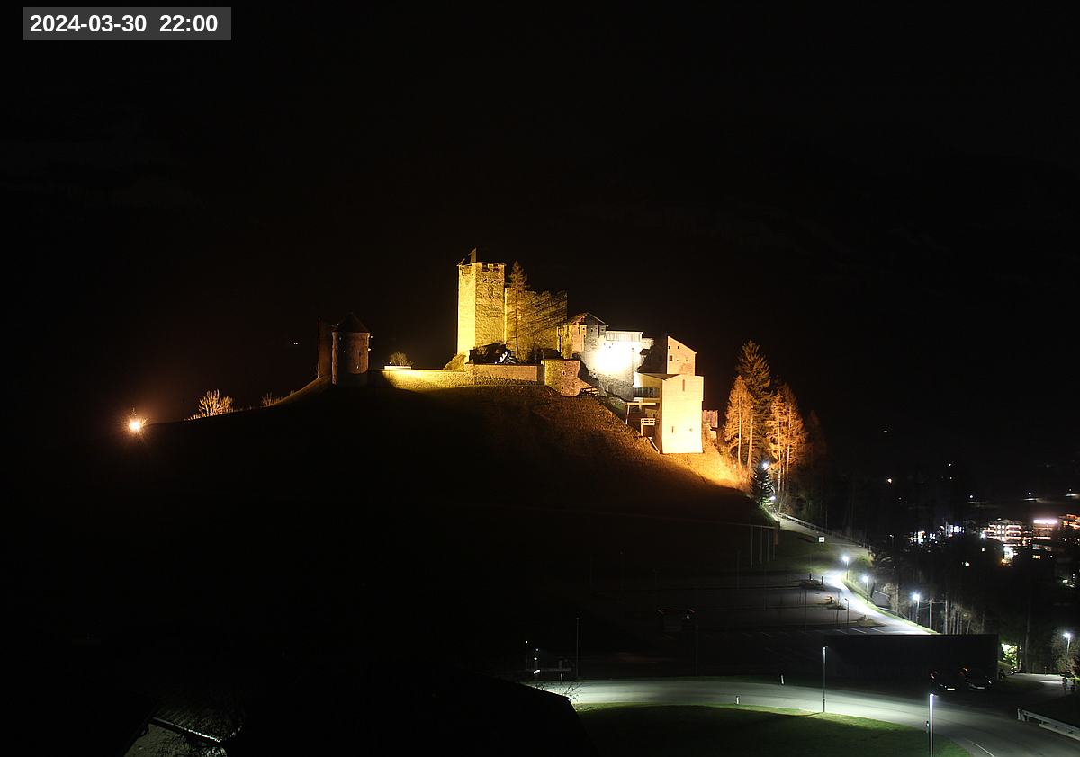Webcam Burg Heinfels, 2024-03-30 22:00 Uhr