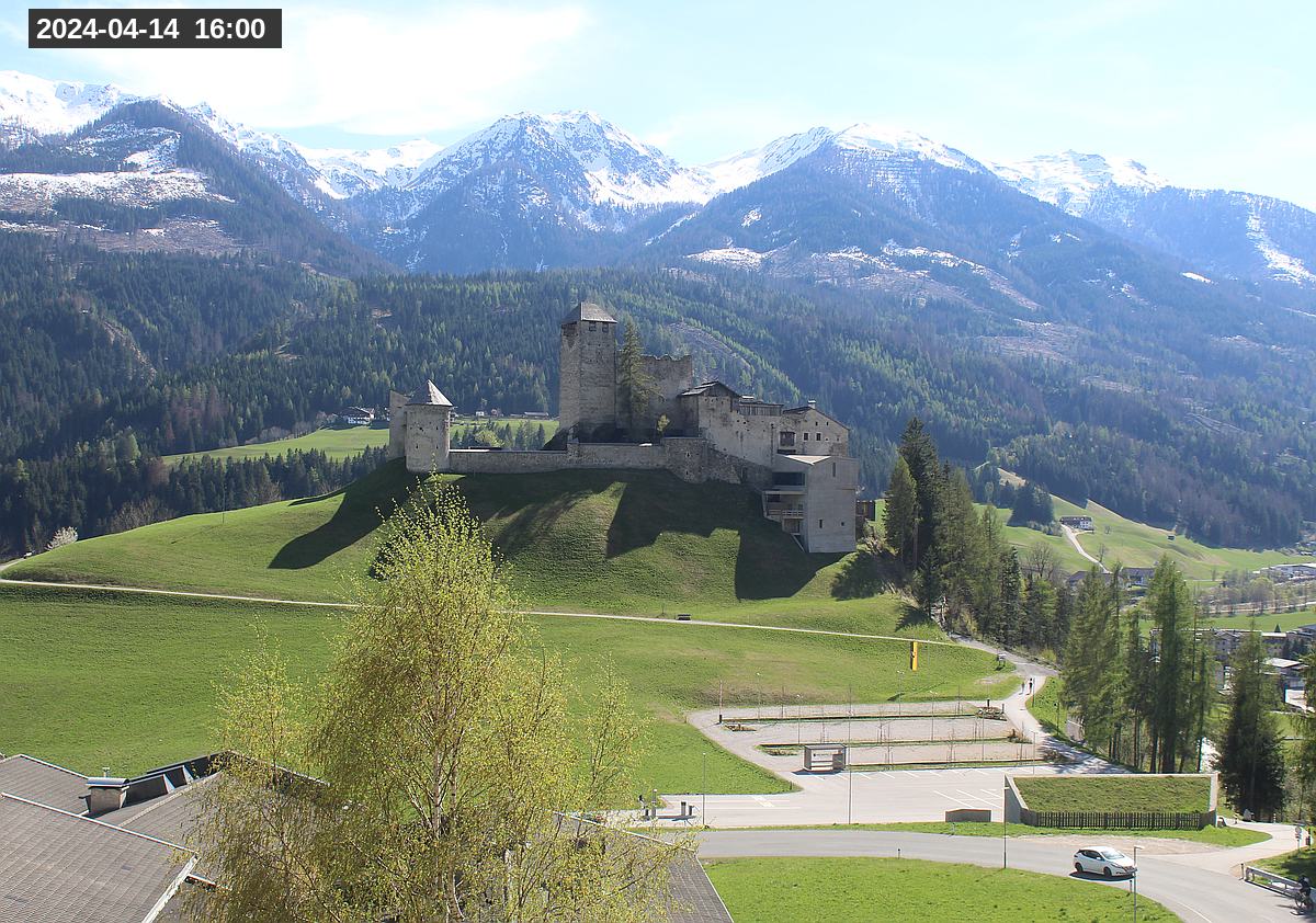 Webcam Burg Heinfels, 2024-04-14 16:00 Uhr