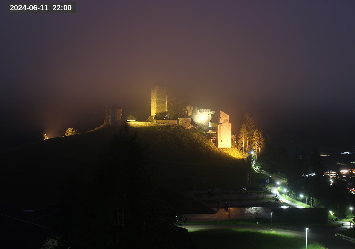 Webcam Burg Heinfels, 2024-06-11 22:00 Uhr
