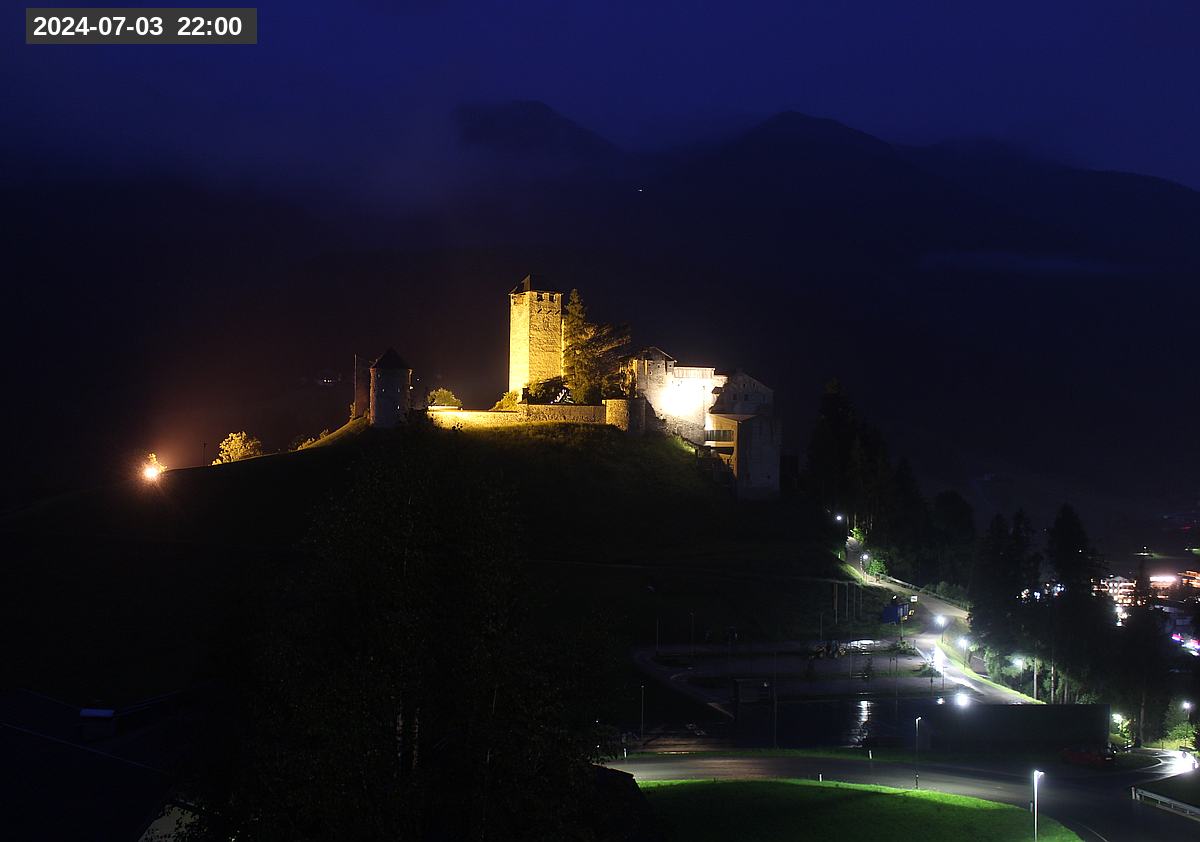 Webcam Burg Heinfels, 2024-07-03 22:00 Uhr