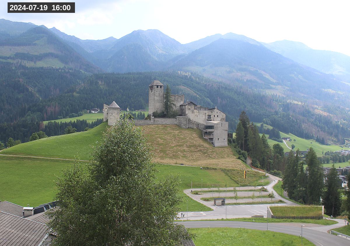 Webcam Burg Heinfels, 2024-07-19 16:00 Uhr