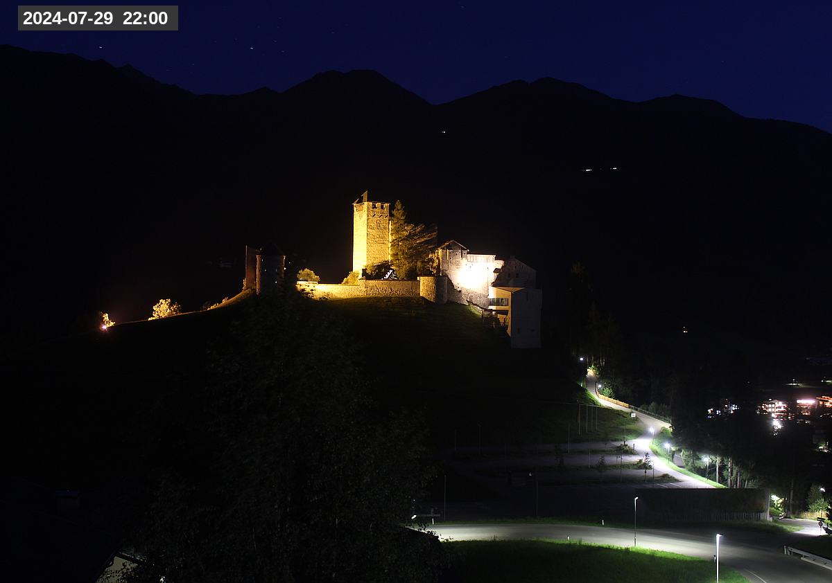 Webcam Burg Heinfels, 2024-07-29 22:00 Uhr