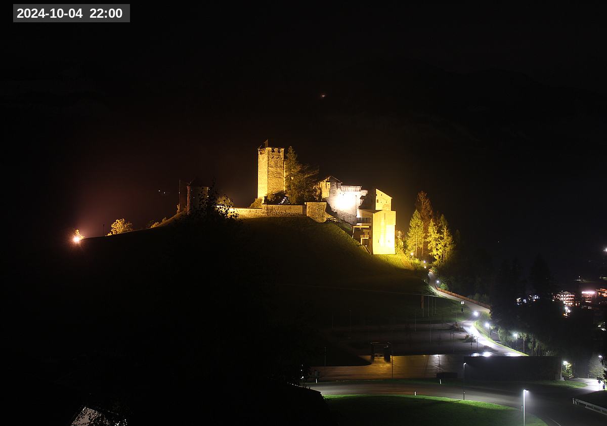Webcam Burg Heinfels, 2024-10-04 22:00 Uhr