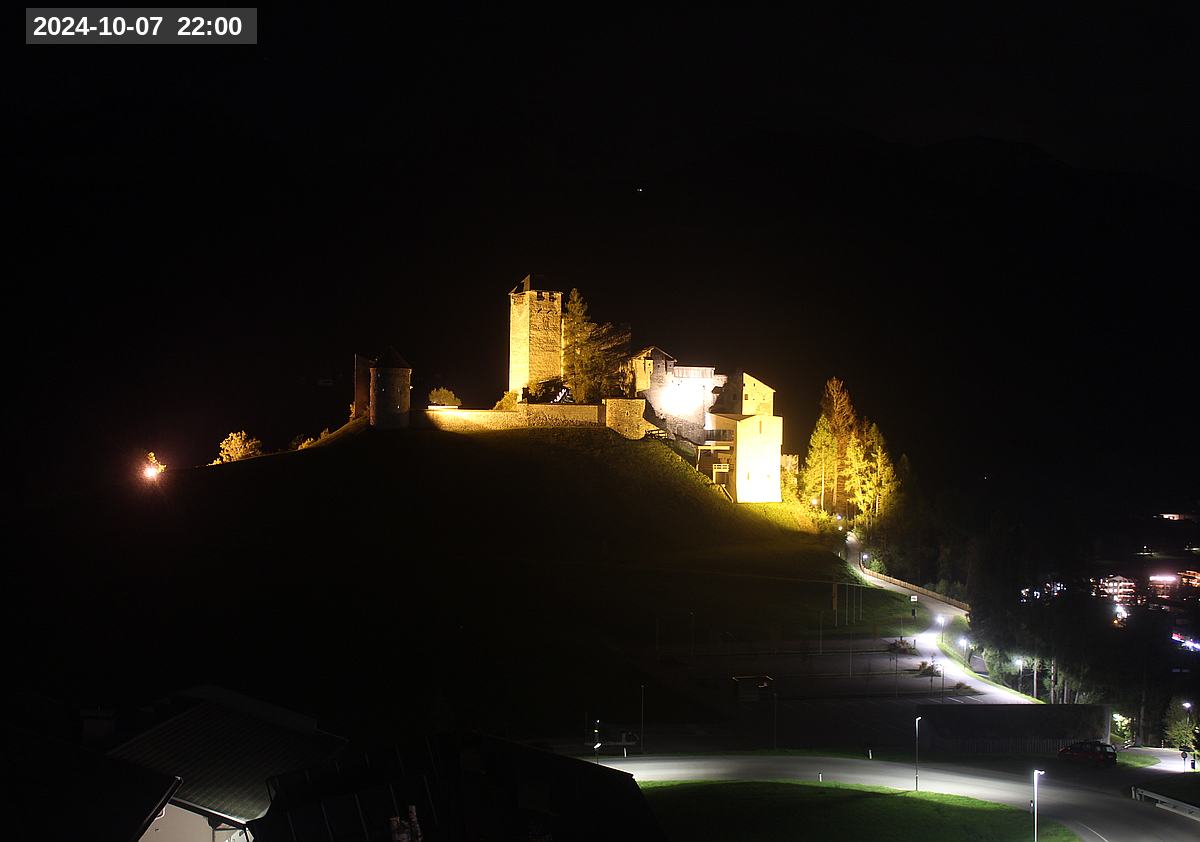 Webcam Burg Heinfels, 2024-10-07 22:00 Uhr