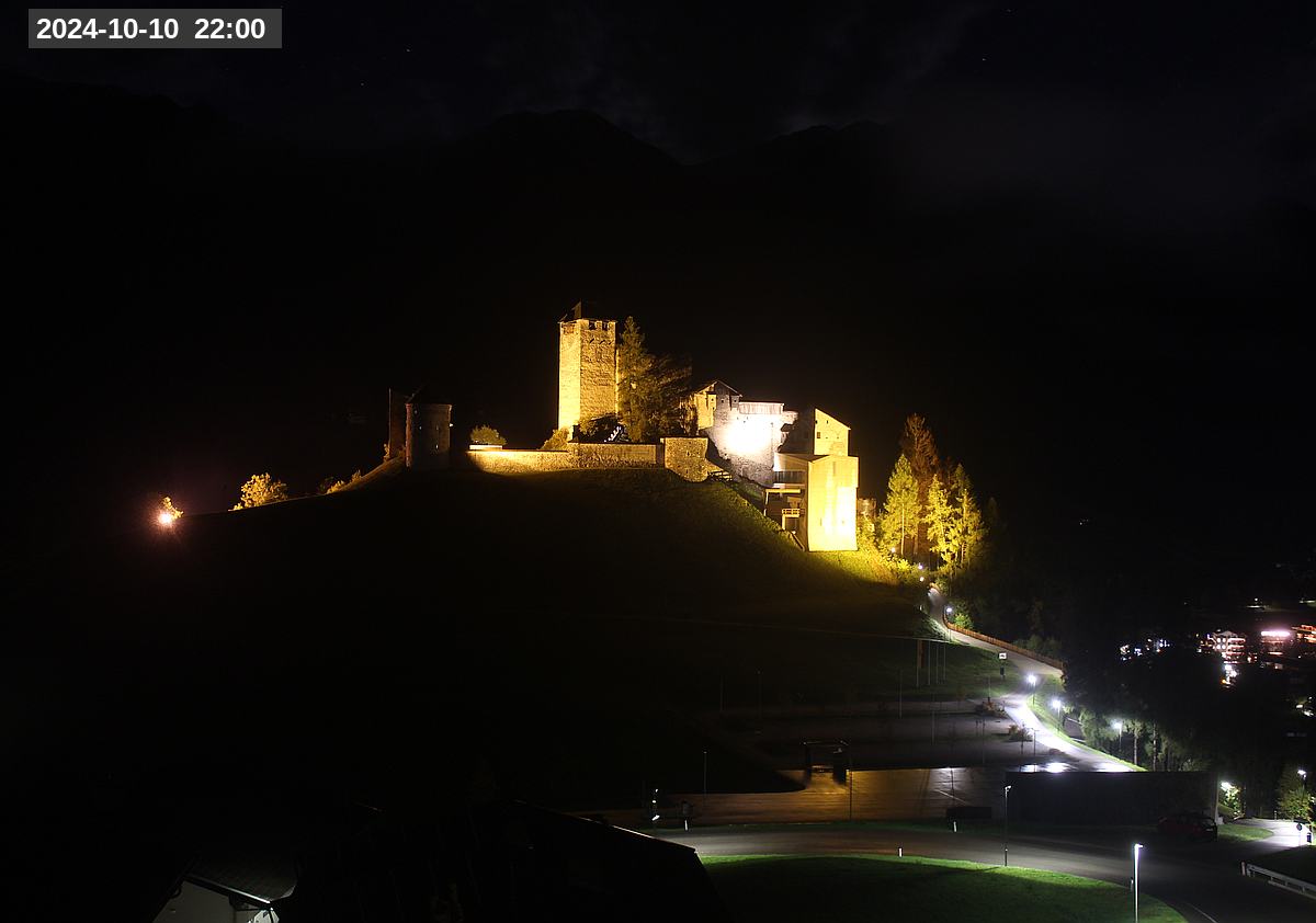 Webcam Burg Heinfels, 2024-10-10 22:00 Uhr