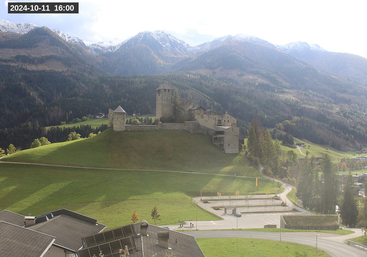 Webcam Burg Heinfels, 2024-10-11 16:00 Uhr
