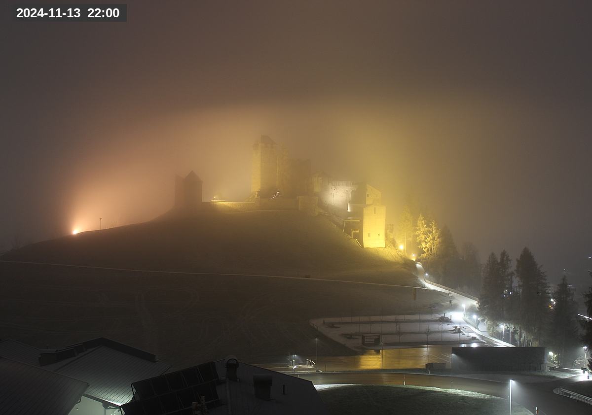 Webcam Burg Heinfels, 2024-11-13 22:00 Uhr