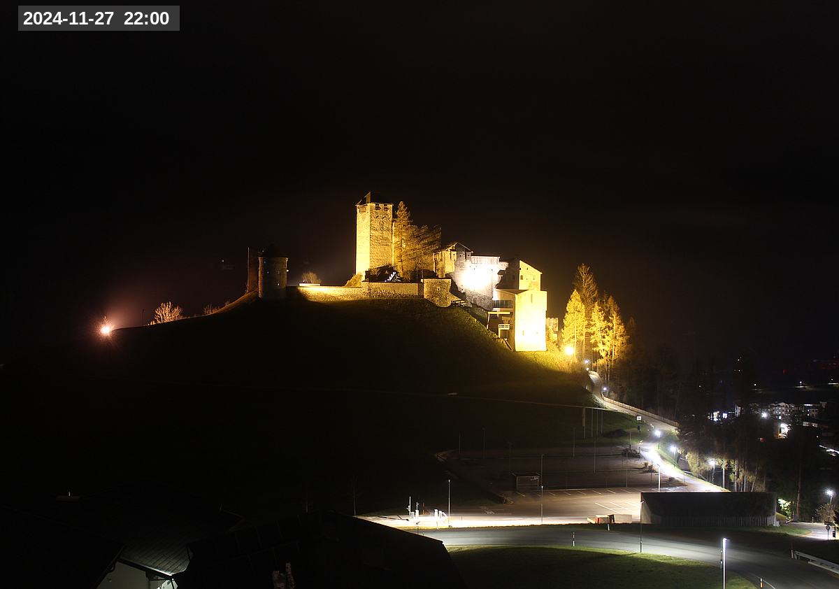 Webcam Burg Heinfels, 2024-11-27 22:00 Uhr