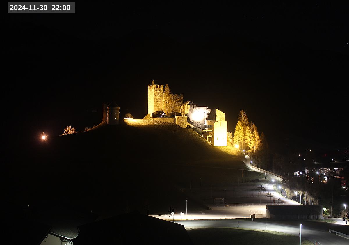 Webcam Burg Heinfels, 2024-11-30 22:00 Uhr